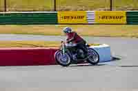 Vintage-motorcycle-club;eventdigitalimages;mallory-park;mallory-park-trackday-photographs;no-limits-trackdays;peter-wileman-photography;trackday-digital-images;trackday-photos;vmcc-festival-1000-bikes-photographs